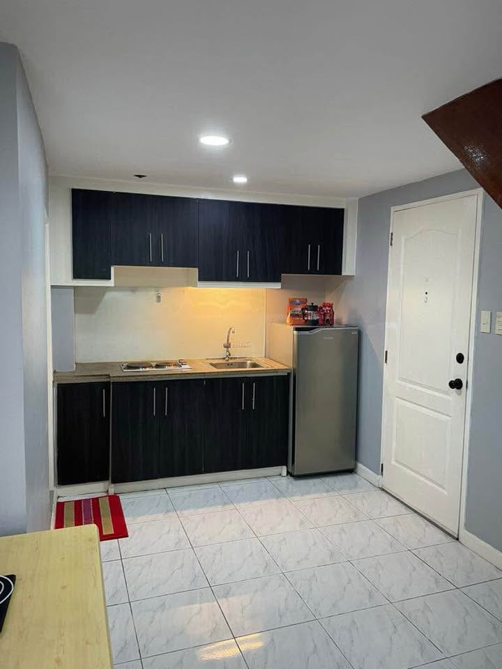 2-Bedroom Condo near Timog Ave, Quezon City photo #2