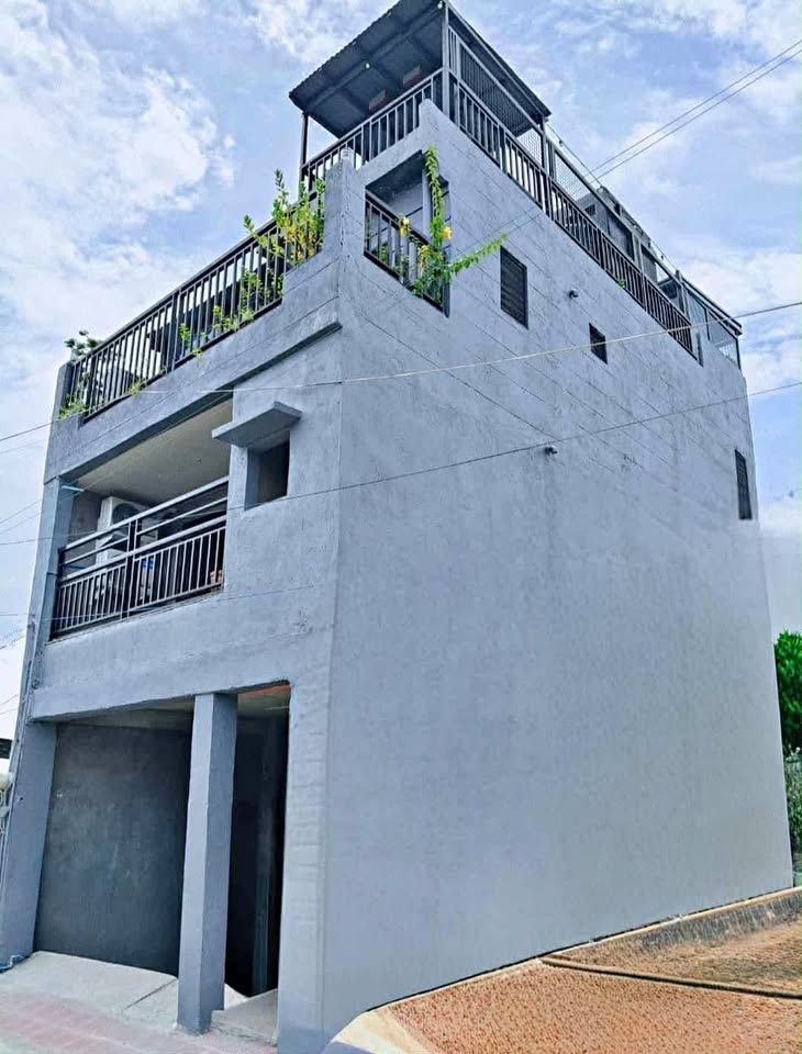 Image for 3-Floor Boarding House/Dormitory with Rooftop in Dasmariñas