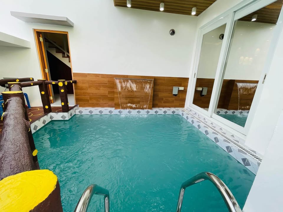 6-Bedroom Modern House and Lot in Greenwoods Executive Village, Taytay photo #2