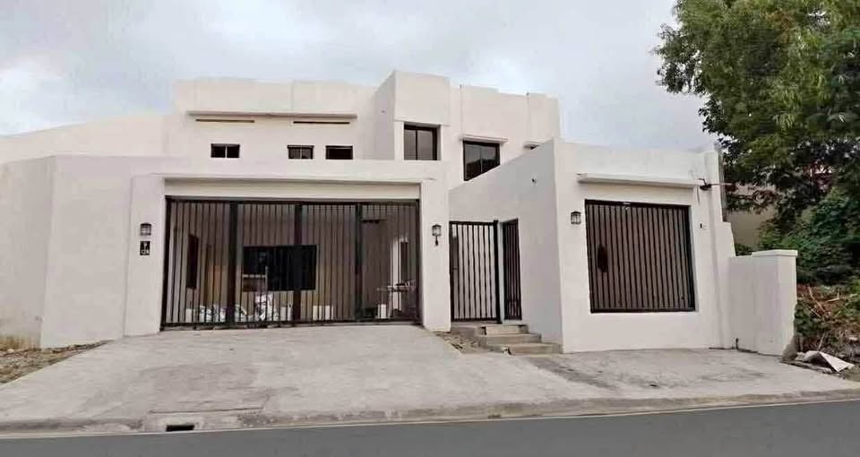 Image for 4-Bedroom Semi-Commercial House in BF International, Las Piñas