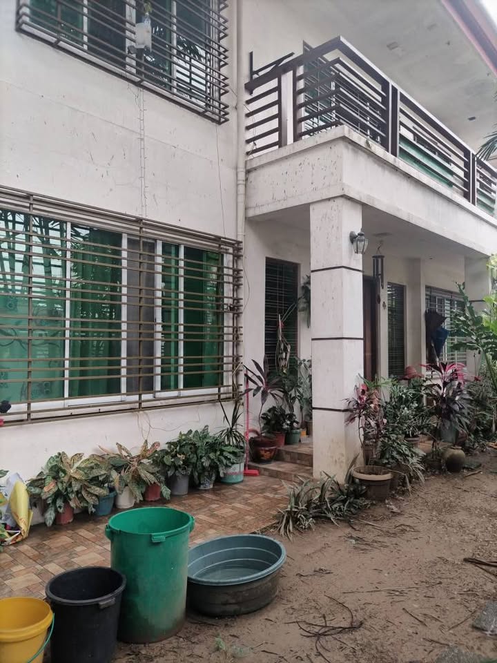 6-Bedroom House and Lot at Meteor Homes, Brgy Fortune, Marikina City photo #2