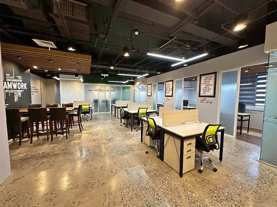 Image for 175 sqm Fully Fitted Office Space with 3 Parking Slots in Parkway Corporate Center, Filinvest City, Alabang