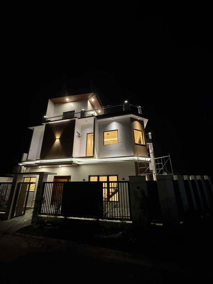 5-Bedroom House & Lot in Antipolo City photo #2