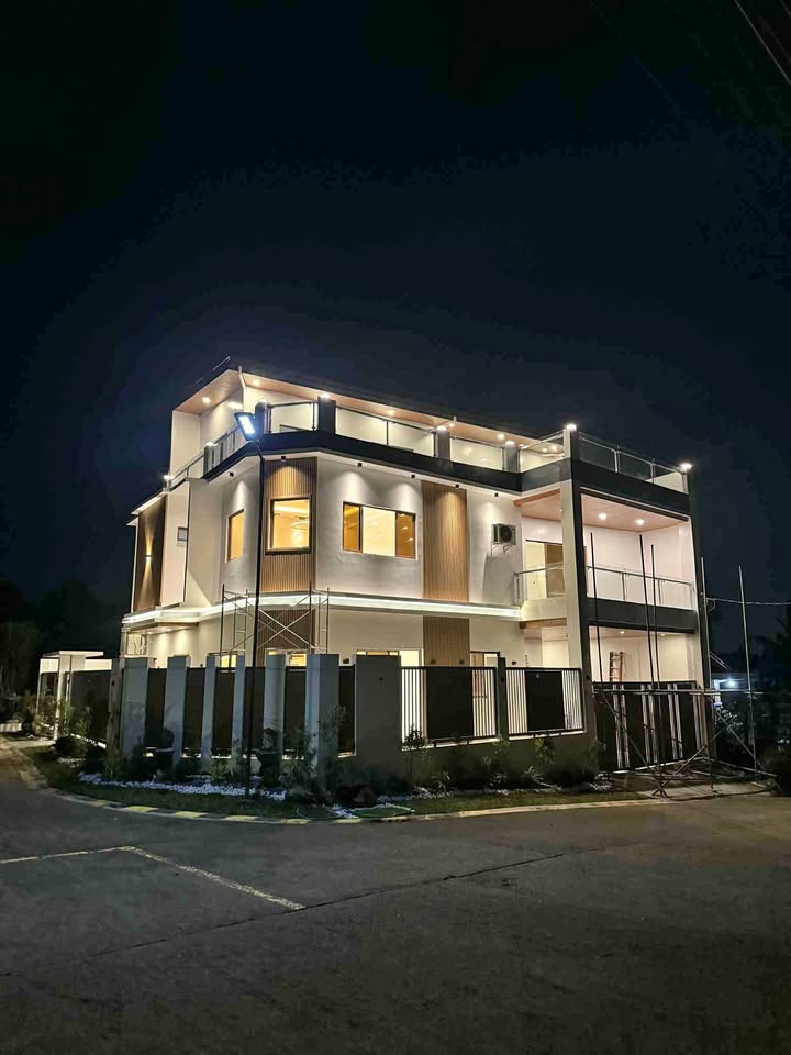 Image for 5-Bedroom House & Lot in Antipolo City