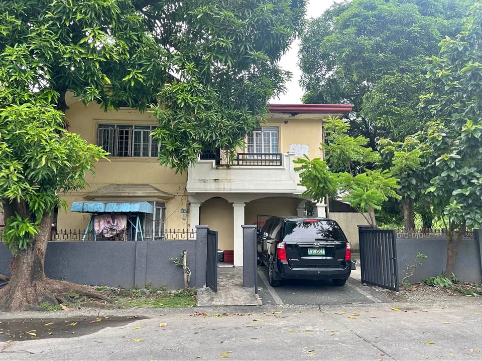 Image for 4-Bedroom House and Lot on Corner Lot in BF International, Las Piñas