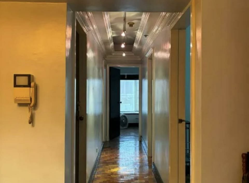 3-Bedroom Condo Unit with Parking at Kingswood Tower B, Makati photo #2