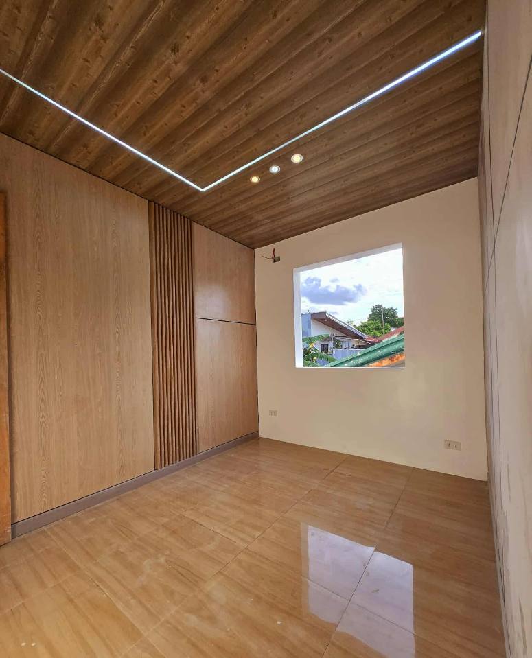 4-Bedroom Single Attached House and Lot in Ampid 1, San Mateo, Rizal photo #3